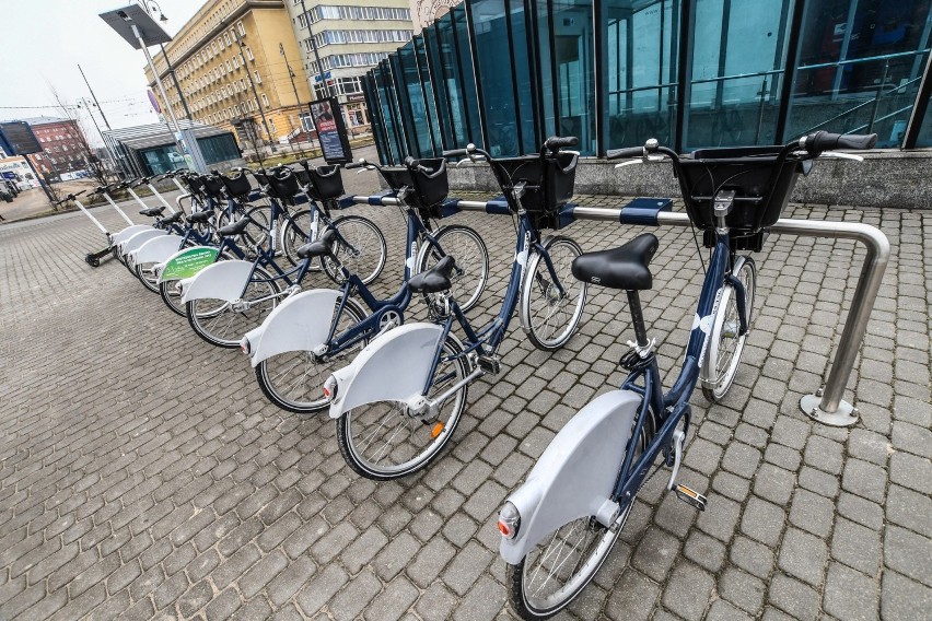 Zdaniem analityków najlepszy system rowerów miejskich ma...