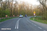 Nowa Sól: Motocyklista zakończył ucieczkę na barierkach. W pościgu pieszym szybsi byli policjanci 