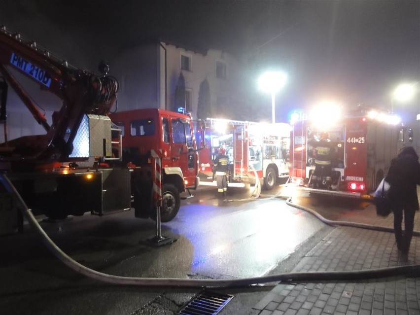 Pożar budynku mieszkalnego w Kartuzach na ul. Sędzickiego