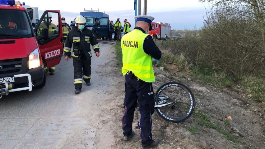 Dwóch rowerzystów potrąconych w Żukowie - jeden trafił do szpitala w stanie ciężkim