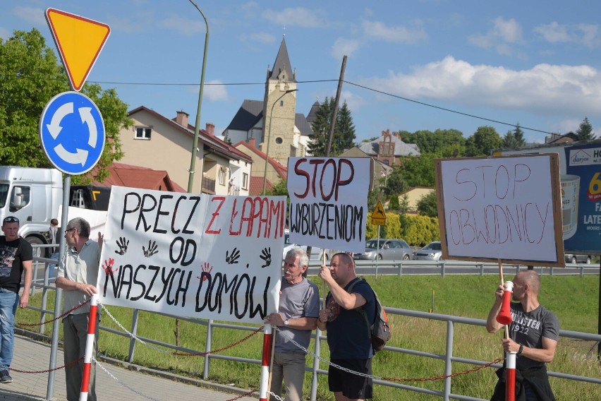Protest przeciwko budowie obwodnicy Leska [ZDJĘCIA]