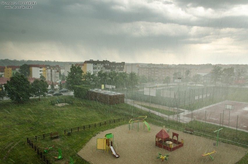 Potężna ulewa nad Kwidzynem. Czekamy na Wasze zdjęcia!