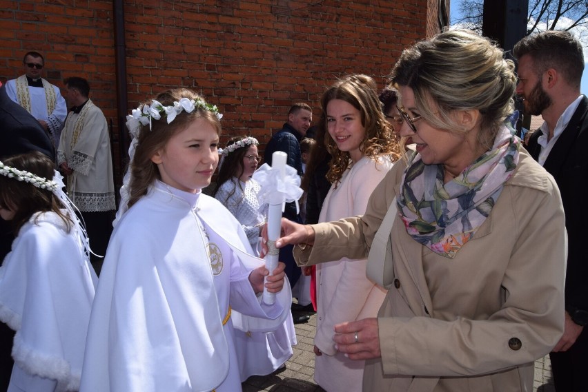 Uroczystość I Komunii Świętej odbyła się dla uczniów Szkoły...