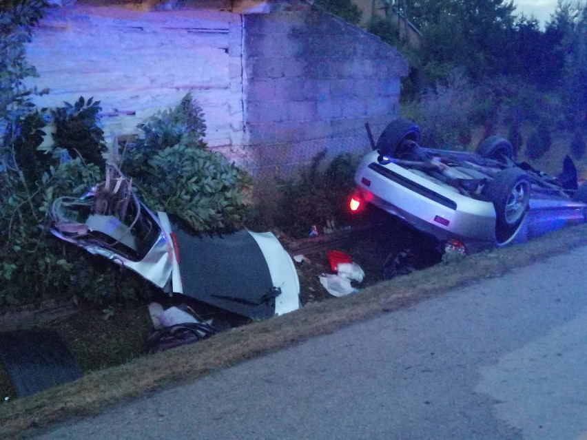 Świebodzin. Tragiczny wypadek na Powiślu. 18-latek nie żyje, trzy osoby trafiły do szpitala [ZDJĘCIA]