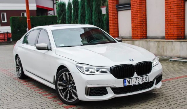 BMW Seria 7 M760Li

Cena 243 900 zł.

Link do ogłoszenia.