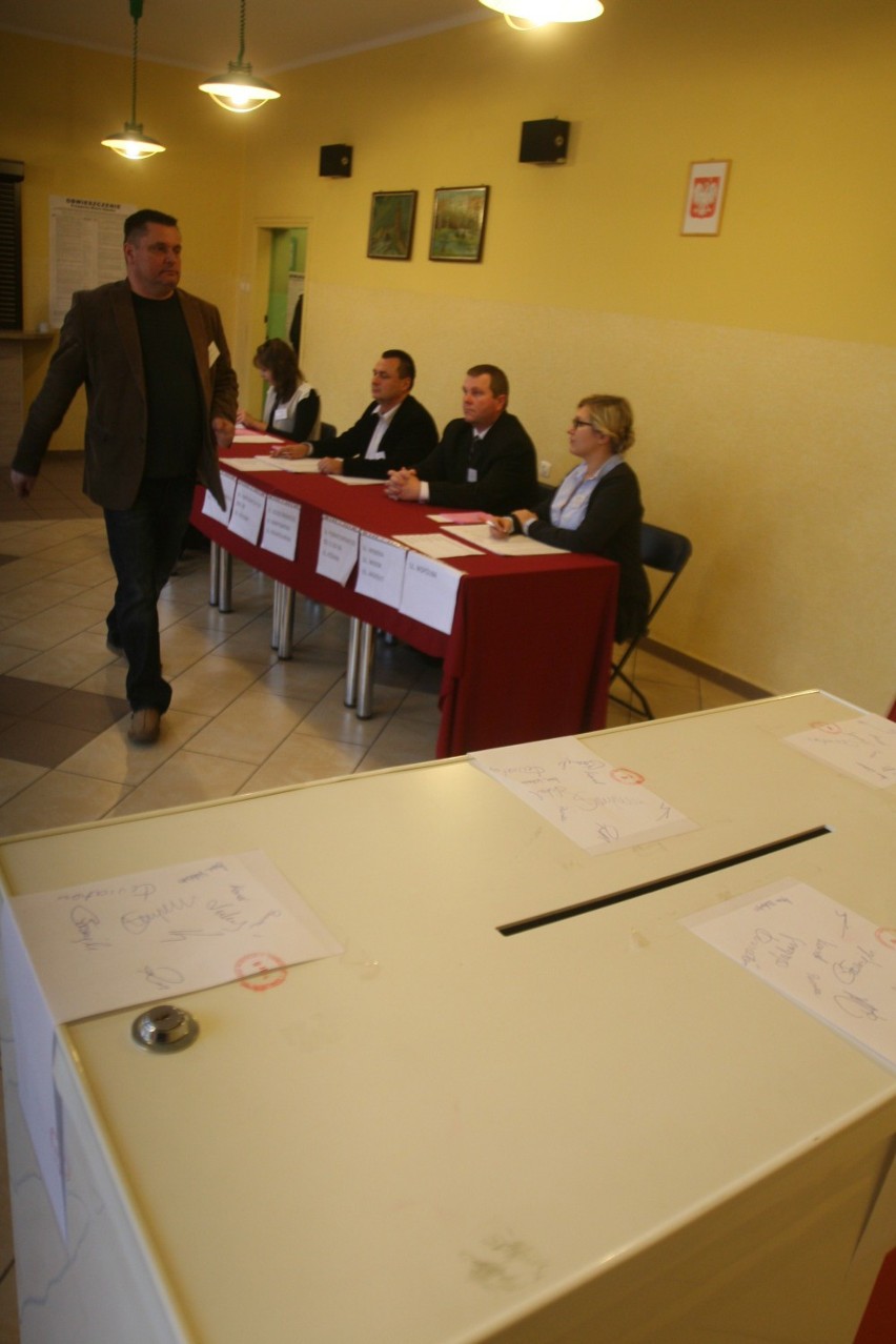Wybory 2014 w Rybniku druga tura: Rybniczanie wybierają...