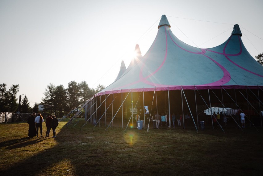 Kolejny dzień Festiwalu Życia w Kokotku. Radość i wieczorna...