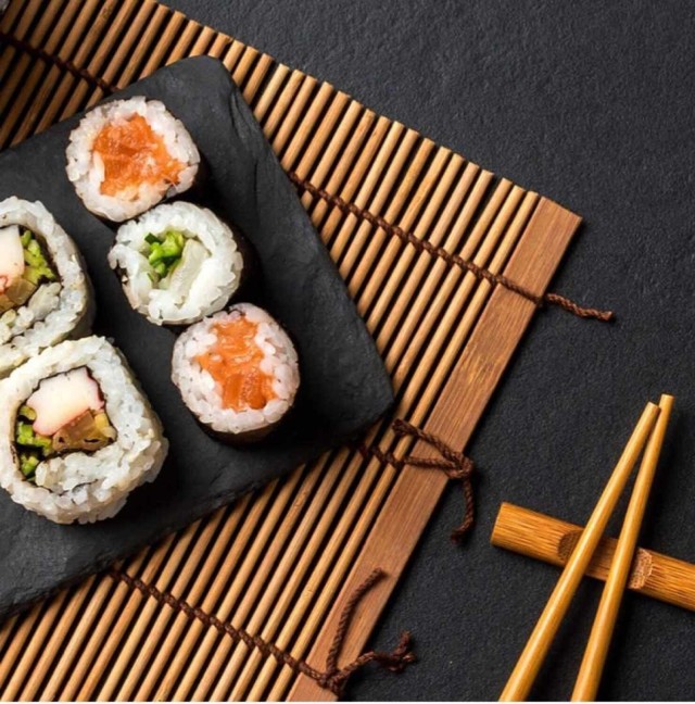 Sushiba to ciekawy lokal, który zaproponuje japońską kuchnię.