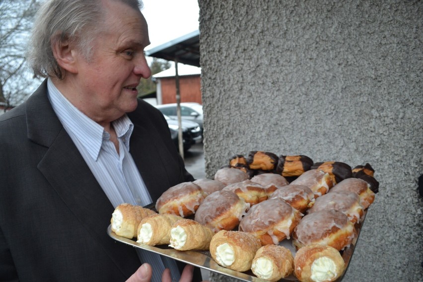 Mieszkańcy Szydłowa: Będzie nam brakowało zapachu chleba. Tak, po 25 latach,  żegnają kultową piekarnię Sezam!  