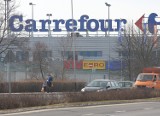 W przyszłym roku logo sieci Carrefour zniknie z Piotrkowa. Zastąpi je logo sieci Real.