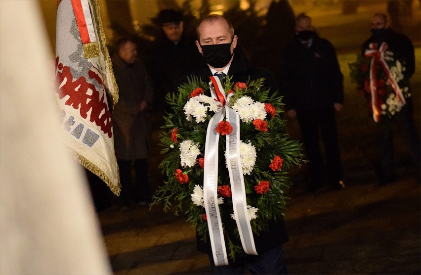 39. rocznica wprowadzenia stanu wojennego. Uroczystość upamiętnienia ofiar w Jarosławiu [ZDJĘCIA]