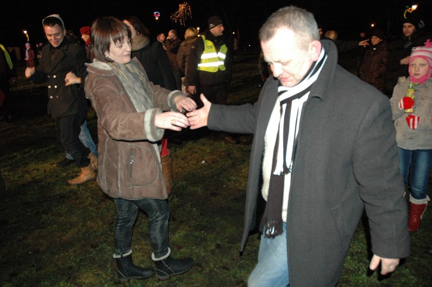 Zobacz Sylwester i powitanie 2013 roku w parku w Wejherowie [ZDJĘCIA]