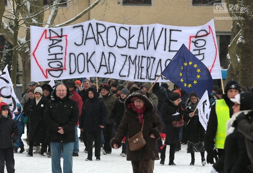 Manifestacja KOD w Szczecinie