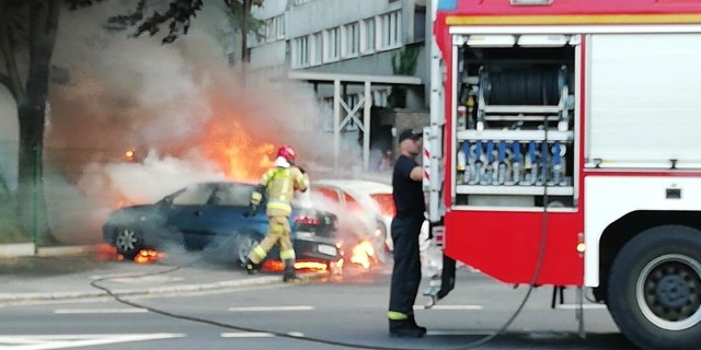 Pożar przy skrzyżowaniu ul. Zachodniej i Lubińskiej na Szczepinie