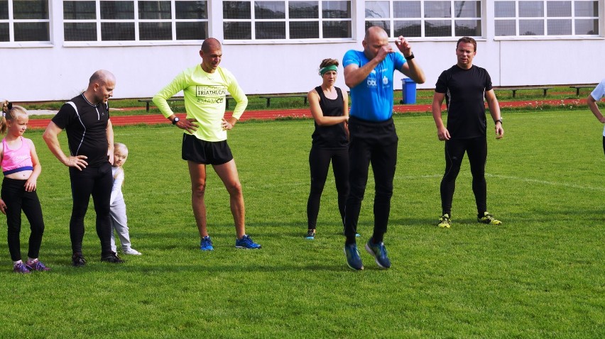 Biegam Bo Lubię w Bydgoszczy. Sztafety sprinterskie na stadionie Zawiszy [zdjęcia, wideo]