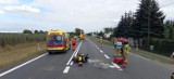 Wypadek w Opatówku z udziałem motocyklisty. Dwie osoby w szpitalu. ZDJĘCIA 