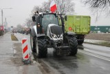 Rolnicy wyjechali na ulice Krotoszyna! Miasto sparaliżowane! Protest rolników trwa!