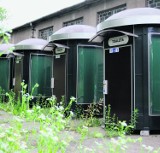 Kraków: nowoczesne toalety zamiast na Plantach zalegają w magazynie ZIKiT-u