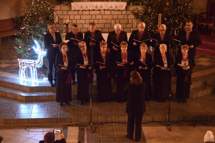 Chór Oberih z Miastka zaprasza na koncert z okazji 10-lecia zespołu. Będzie można kupić płytę jubileuszową