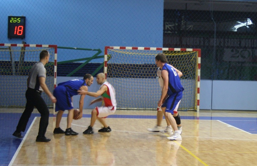 III liga koszykówki: Zagłębie Sosnowiec - MKS Strzelce Opolskie 88:47 [WIDEO+FOTO]