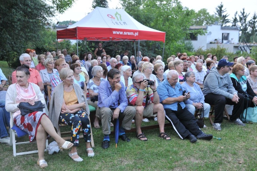 Śrem: operetka i musical za willą ŚOK. Koncert z cyklu "......