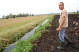 Bronisławowo. Zbyt wysoki stan wody w rowach melioracyjnych zniszczył tegoroczne zbiory [FOTO]