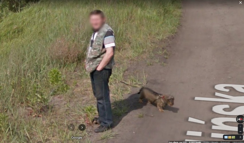 Oto nasi przyjaciele. Na mapach Google Street View stali się...