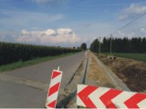 Przebudowują drogę powiatową Zadąbrowie-Sośnica. Całkowity koszt wyniesie prawie 3 mln złotych [ZDJĘCIA]