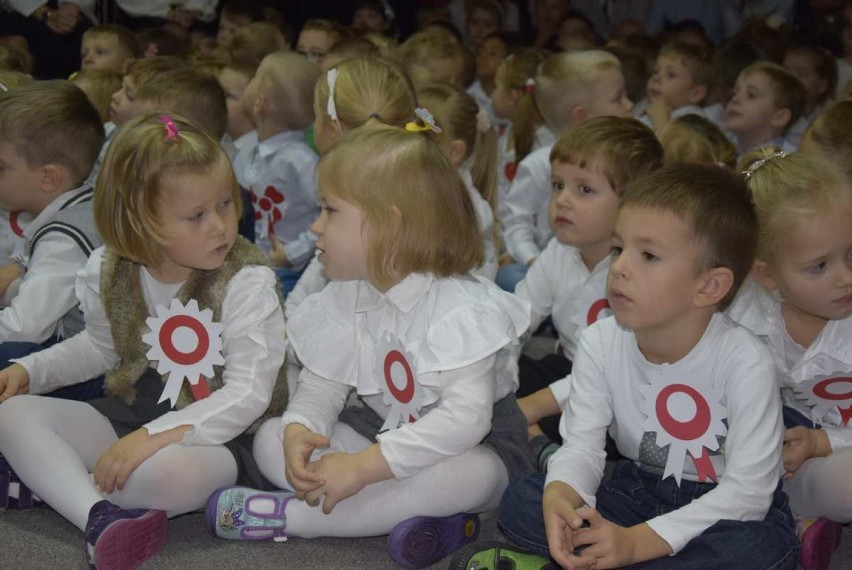 100 lat niepodległości: Przedszkole nr 2 w Skierniewicach [ZDJĘCIA+FILM]