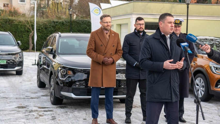 WFOŚiGW w Szczecinie dofinansował zakup ekologicznych aut