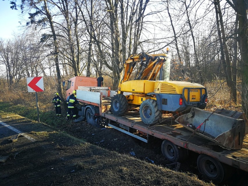 Dramatyczny wypadek na drodze Wrocław-Świdnica. Trasa jest zablokowana (ZOBACZ ZDJĘCIA) 