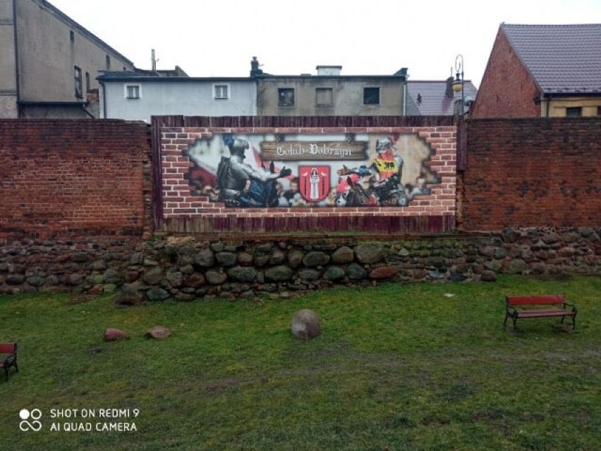 Średniowieczny mur obronny w Golubiu-Dobrzyniu wymaga...