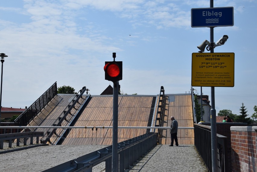 Most Dolny znów niedostępny dla pieszych i rowerzystów. Z uwagi na awarię przejście będzie tymczasowo zamknięte