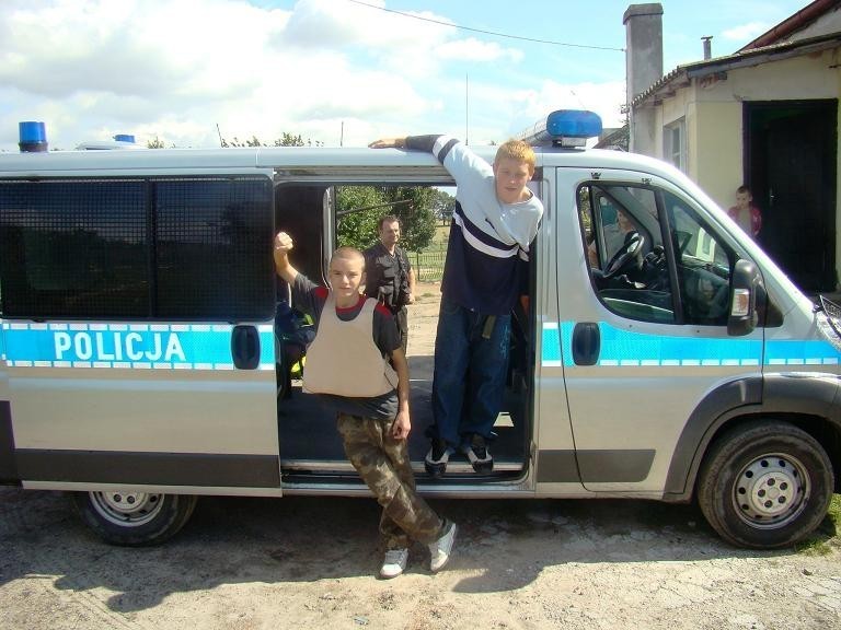 Dankowo. Policja na &quot;Wakacjach w świetlicy&quot; [FOTO]