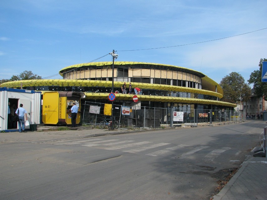 KRÓTKO: Wrześniowy raport z budowy dworca MZKP w Tarnowskich Górach