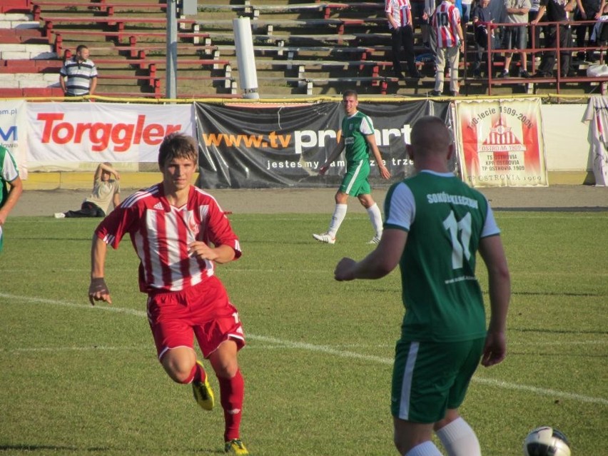 Ostrowianie znów wygrywają. Ostrovia - Sokół Kleczew 1:0 [ZDJĘCIA]