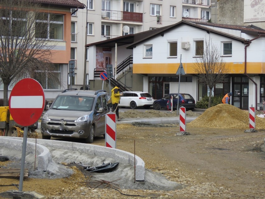 Budowa ronda w Wadowicach to część remontu ulicy Lwowskiej