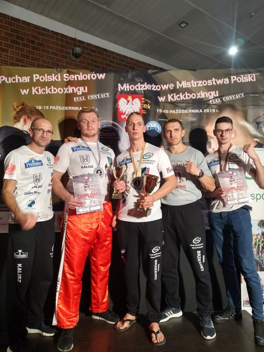 Puchar Polski Seniorów w Kickboxingu. Rywalizacja na ringu w Kaliszu ZDJĘCIA