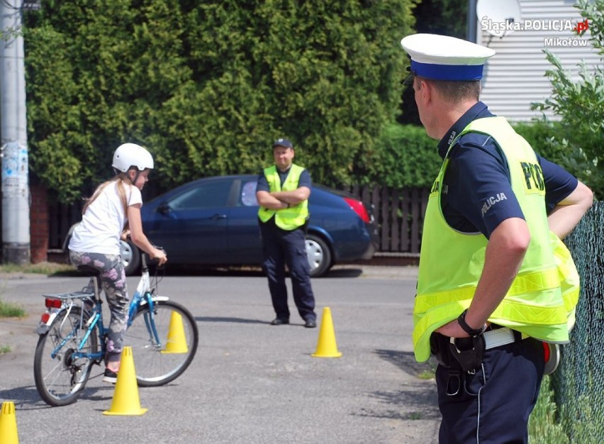 Egzamin dla małych rowerzystów: część teoretyczna i praktyczna ZDJĘCIA