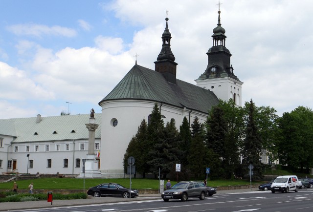 Kościół  oo. Bernardynów  w Piotrkowie powstał  w XVII wieku
