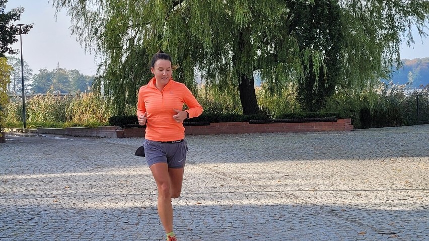 Szczecinecki Parkrun skończył 9. lat. Bieg jubileuszowy z tortem [zdjęcia]