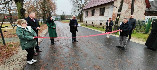 Oficjalne otwarcie wyremontowanej drogi w Granicach.