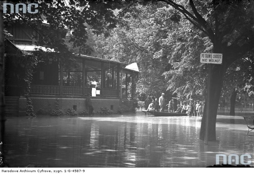 Data wydarzenia: 1925-07

Fragment zalanego Parku Jordana.