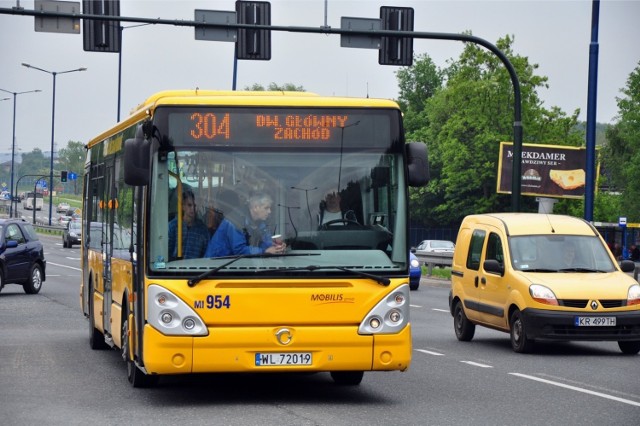 W zeszłym roku w autobusach linii 304 zatrzymano aż 4337 gapowiczów. To najwyższy wynik w Krakowie spośród wszystkich linii autobusów i tramwajów miejskich.