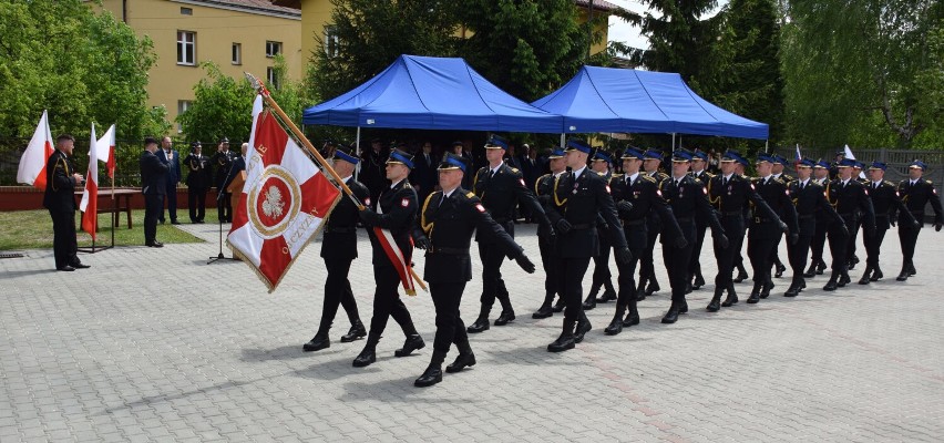 Awanse, odznaczenia, podziękowania. Uroczyste obchody Dnia Strażaka w Krośnie [ZDJĘCIA]