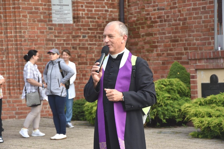 Malbork. Pielgrzymka do sanktuarium bł. Doroty w Mątowach Wielkich.  16 kilometrów marszu do patronki diecezji elbląskiej