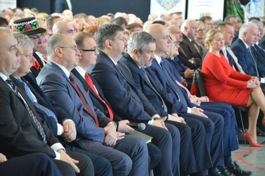 Jak rozdysponowano pół miliona przekazane wojewodzie przez premiera RP na dzień sołtysa w Łowiczu [ZDJĘCIA]