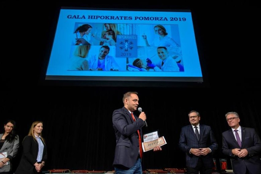 Gala plebiscytu "Hipokrates Pomorza 2019" w Teatrze Wybrzeże. Najlepsi medycy nagrodzeni! [ZDJĘCIA]