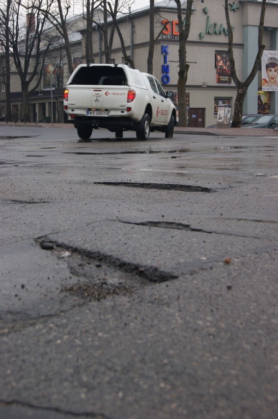 Wskazujemy urzędnikom z Zakopanego, gdzie są dziury na naszych ulicach [ZDJĘCIA]