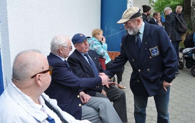 Śremscy żeglarze otworzyli sezon w klubie żeglarskim nad jeziorem Grzymisławskim